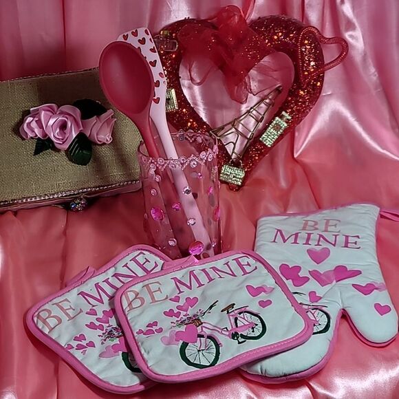 1786 KITCHEN Set 6 pcs Pink BE MINE - Picture 10 of 10